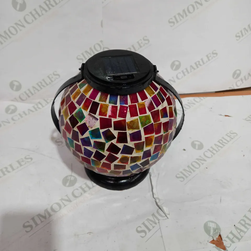 GARDEN REFLECTION OUTDOOR LANTERN LIGHT