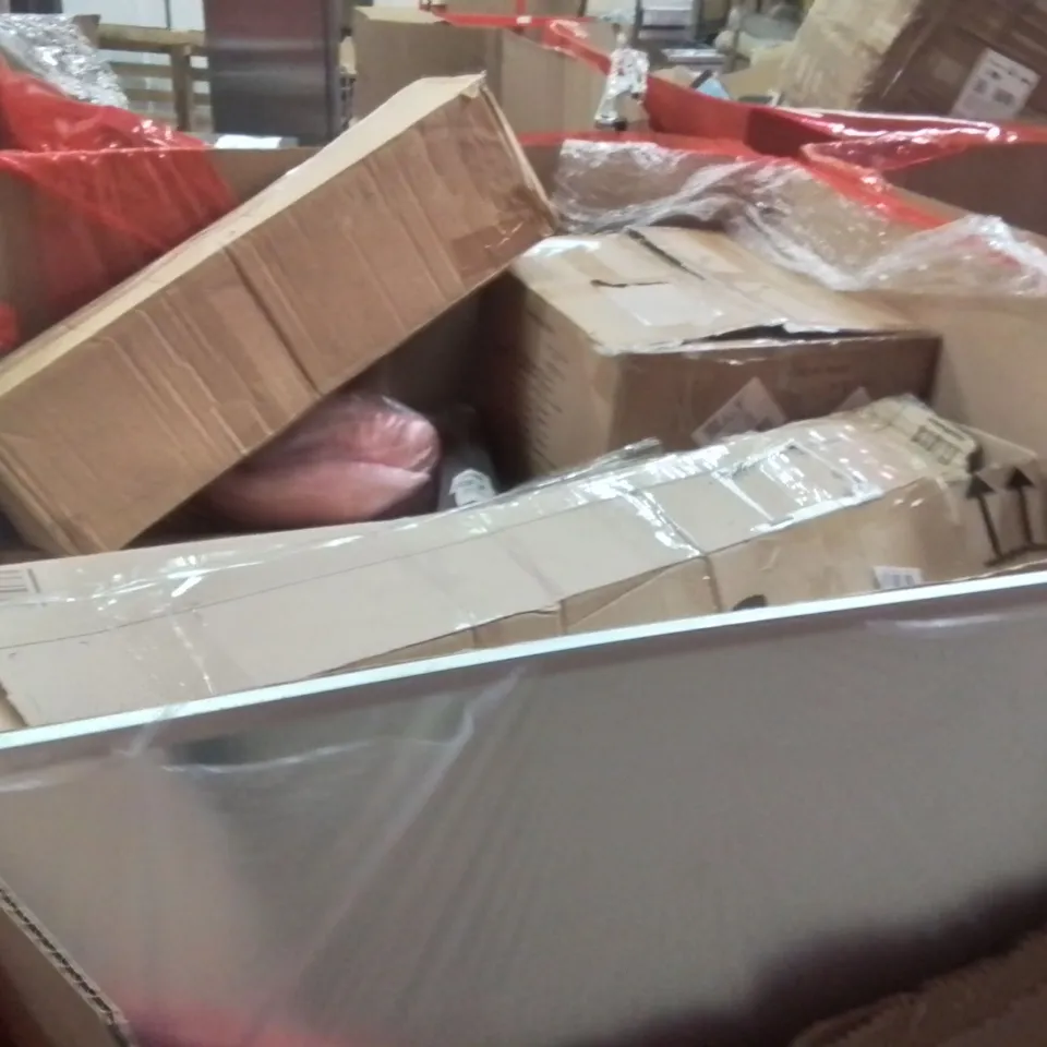 PALLET OF ASSORTED HOUSEHOLD GOODS AND PRODUCTS TO INCLUDE;RETRACTABLE SAFETY GATE,BED RAIL,CHAIR MAT