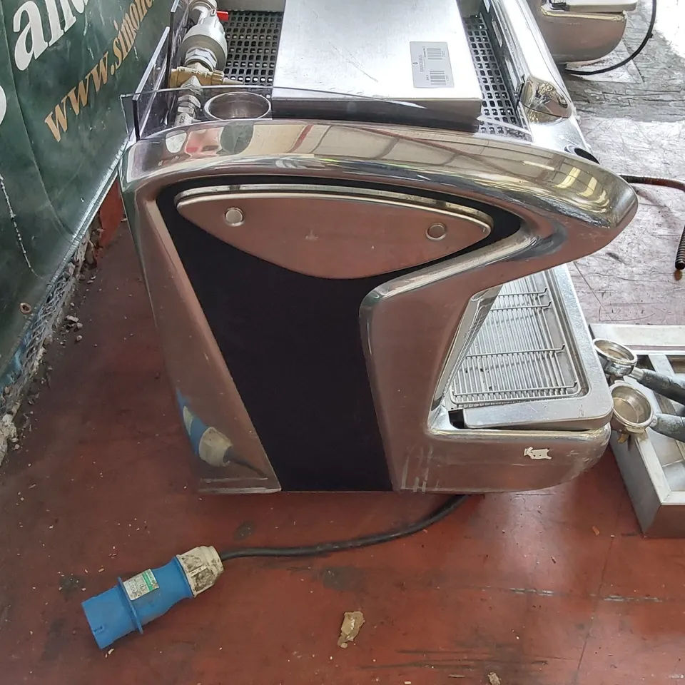 FAEMA EMBLEMA 2 GROUP ESPRESSO MACHINE 
