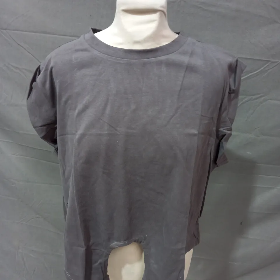 CIDER DARK GREY CROPPED T-SHIRT - XL