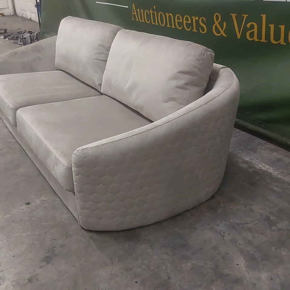 QUALITY DESIGNER 3 SEATER VELVET UPHOLSTERED CREAM SOFA