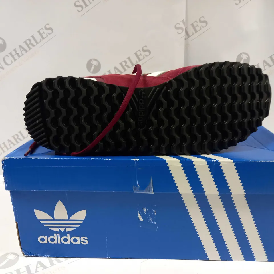 BOXED PAIR OF ADIDAS ZX 750 BURGUNDY WHITE GUM GY7513 TRAINERS UK SIZE 7 