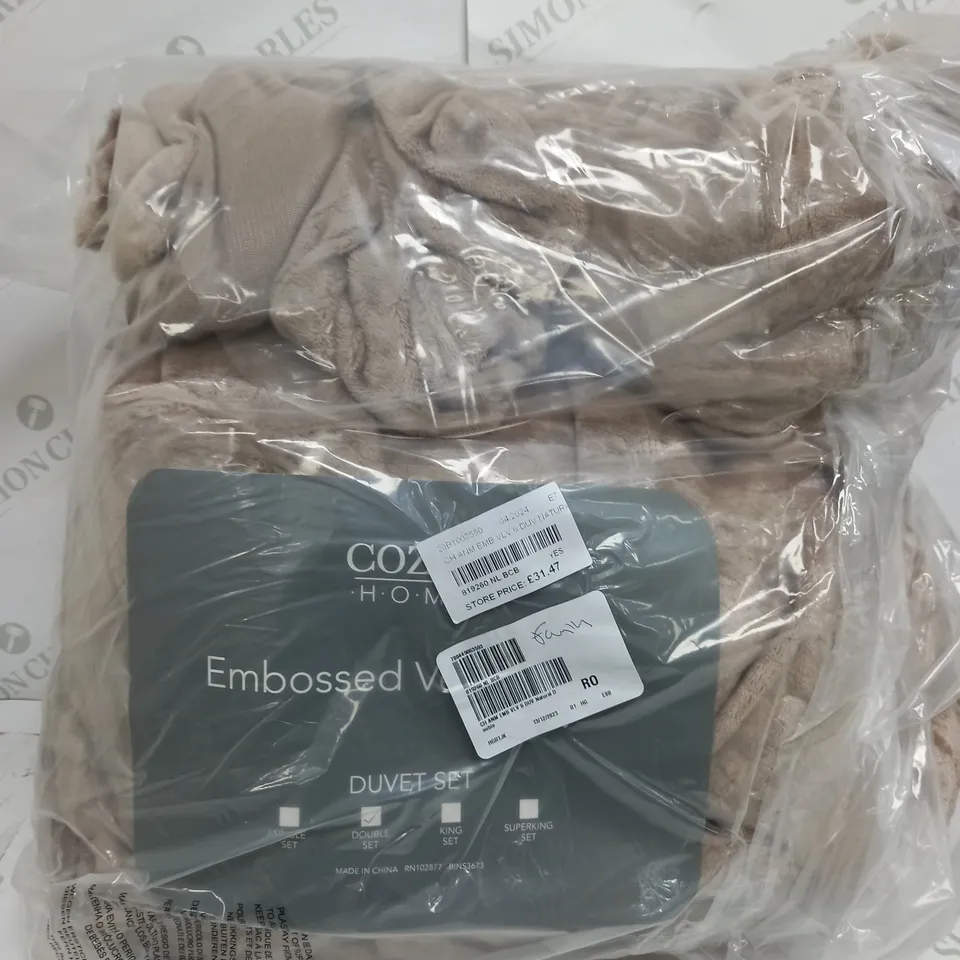 COZEE HOME ANIMAL EMBOSSED VELVETSOFT DUVET SET IN NATURAL - DOUBLE SIZE