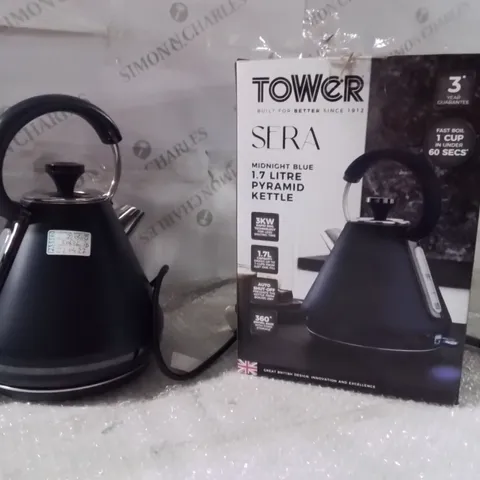 BOXED TOWER SERA M8DNIGHT BLUE 1.7L PYRAMID KETTLE 