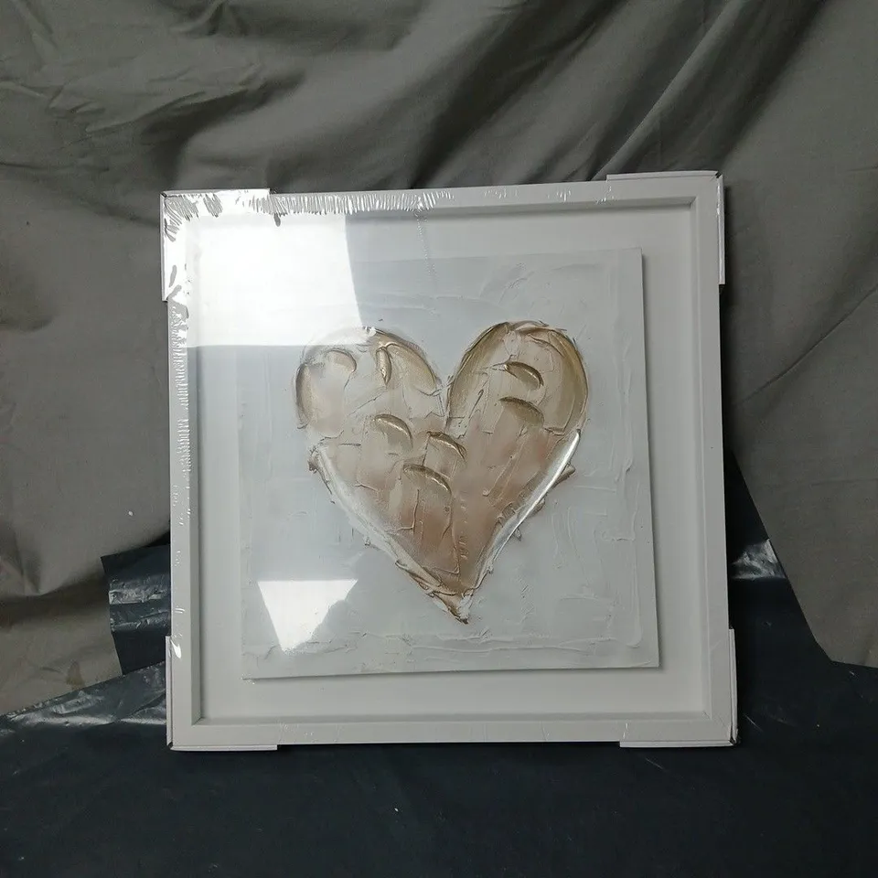HEART PRINTED CANVAS FRAMED 40 X 40CM BOXED
