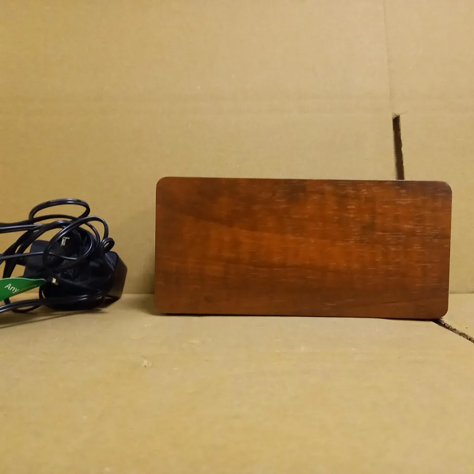 BLUETOOTH QI CHARGING ALARM CLOCK