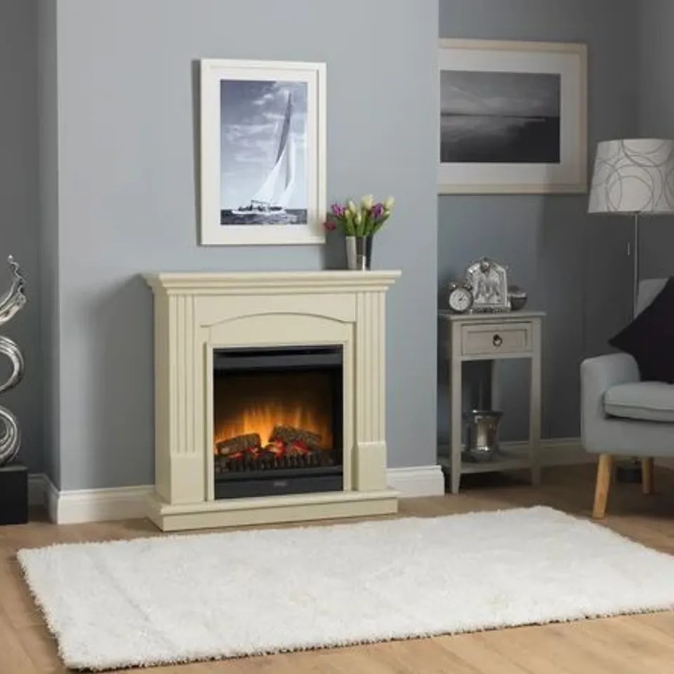 BOXED DIMPLEX CHADWICK OPTIFLAME ELECTRIC FIREPLACE