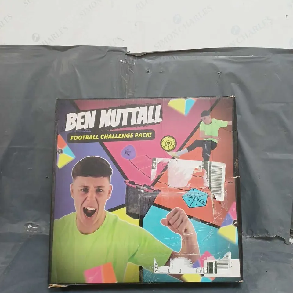 FOOTBALL FLICK BEN NUTTALL FOOTBALL CHALLENGE PACK401/4573