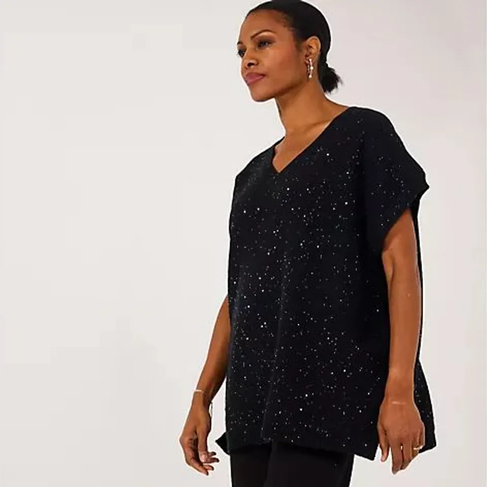 MALISSA J SLEEVELESS SEQUIN KNIT TOP - OSFA
