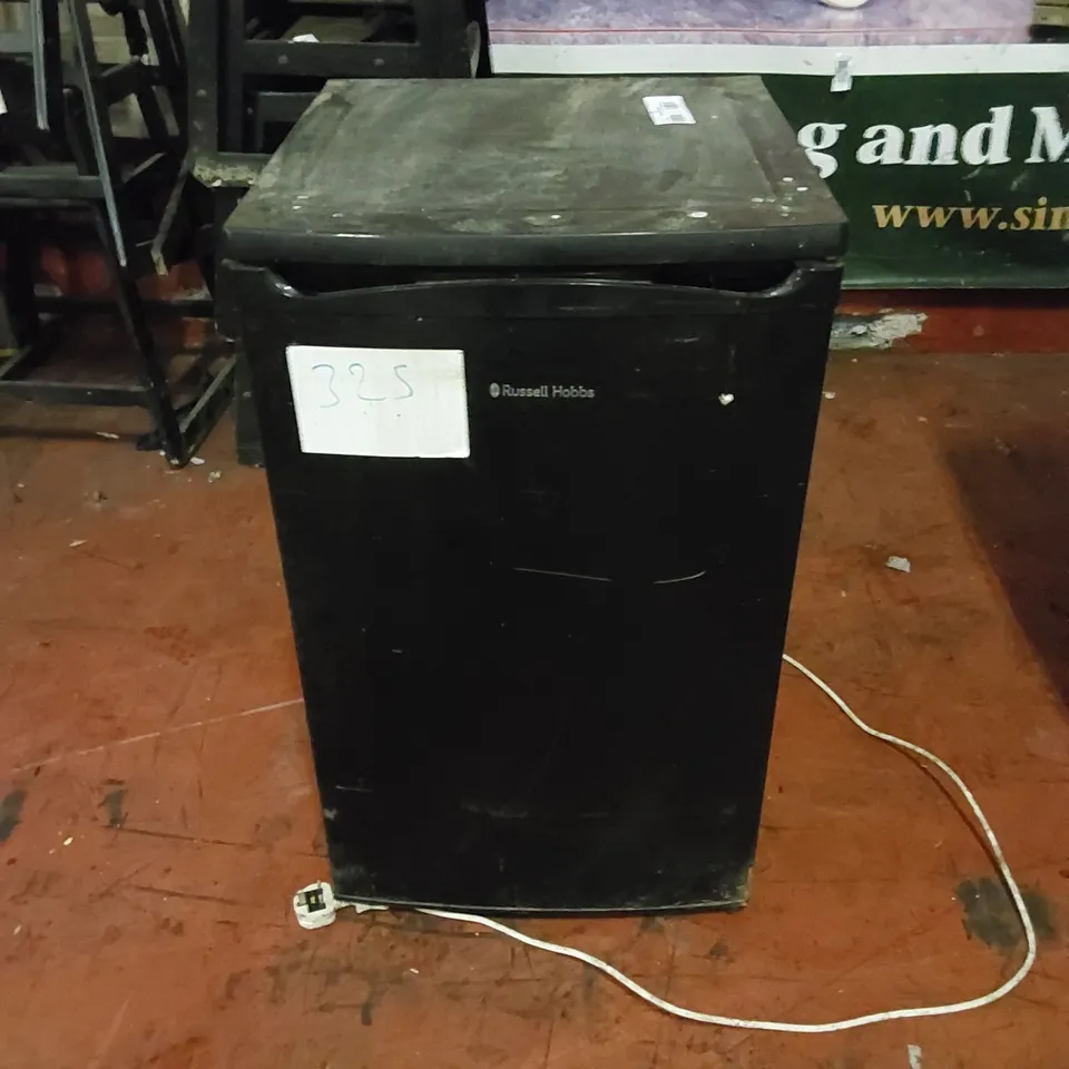 RUSSELL HOBBS FREESTANDING UNDETCOUNTER FREEZER IN BLACK - MODEL: RHUCFZ3B