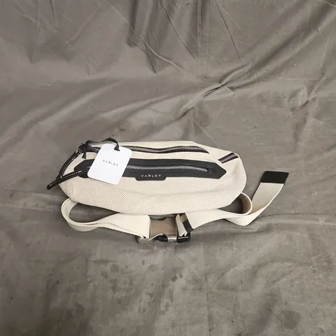 VARLEY ANITA BELT BAG IN NATURAL/BLACK ONE SIZE