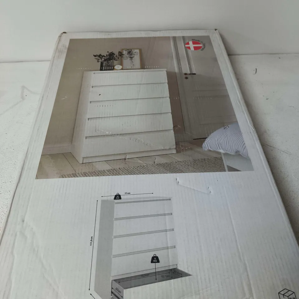 WHITE FIVE-DRAWER CHEST OF DRAWERS – FLAT-PACK BOXED FURNITURE
