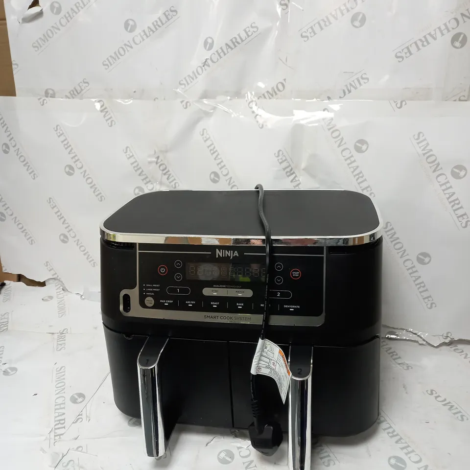 BOXED NINJA FOODI MAX 9.5L DUAL ZONE AIRFRYER AF451UK