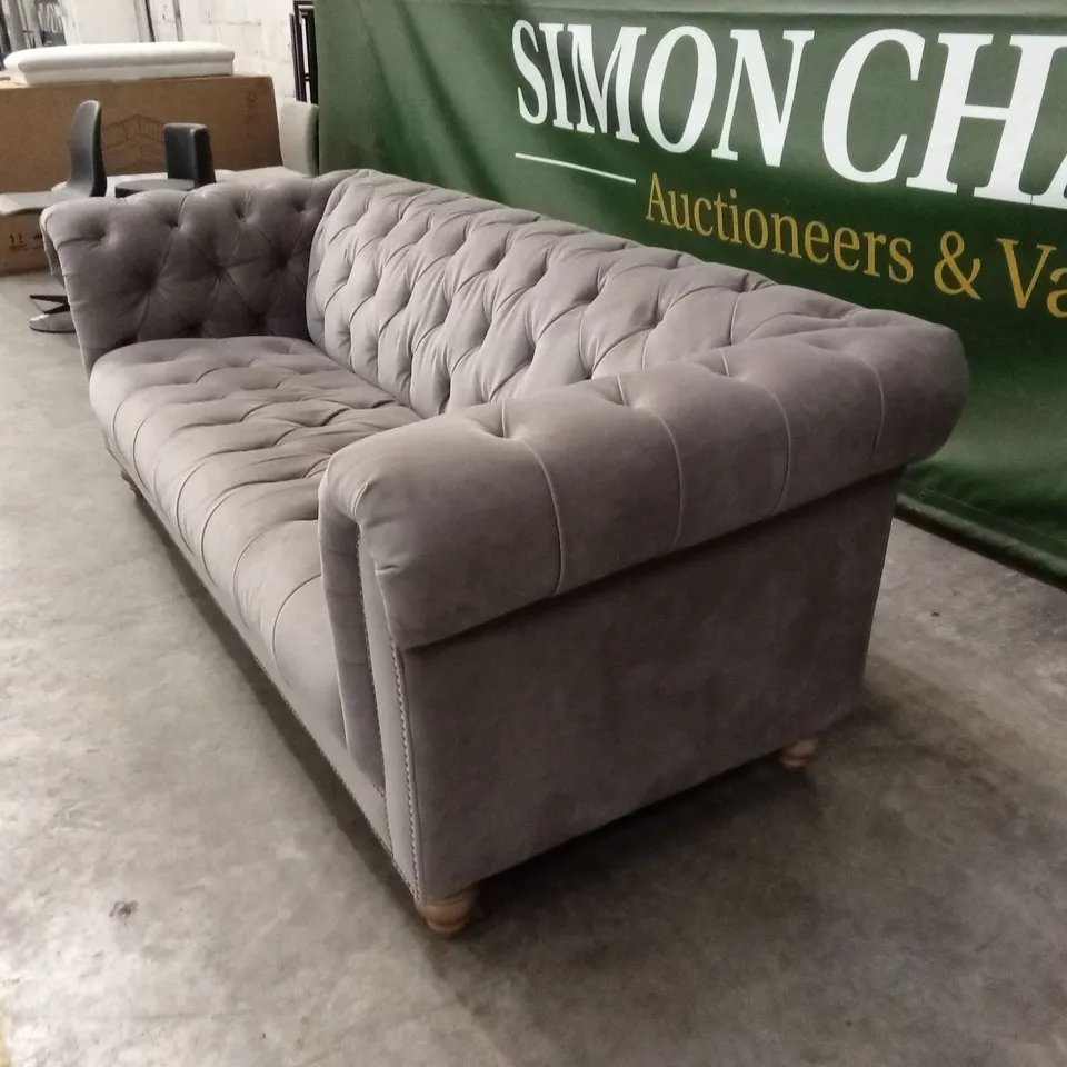QUALITY DESIGNER 3 SEATER FABRIC CHESTERFIELD SOFA