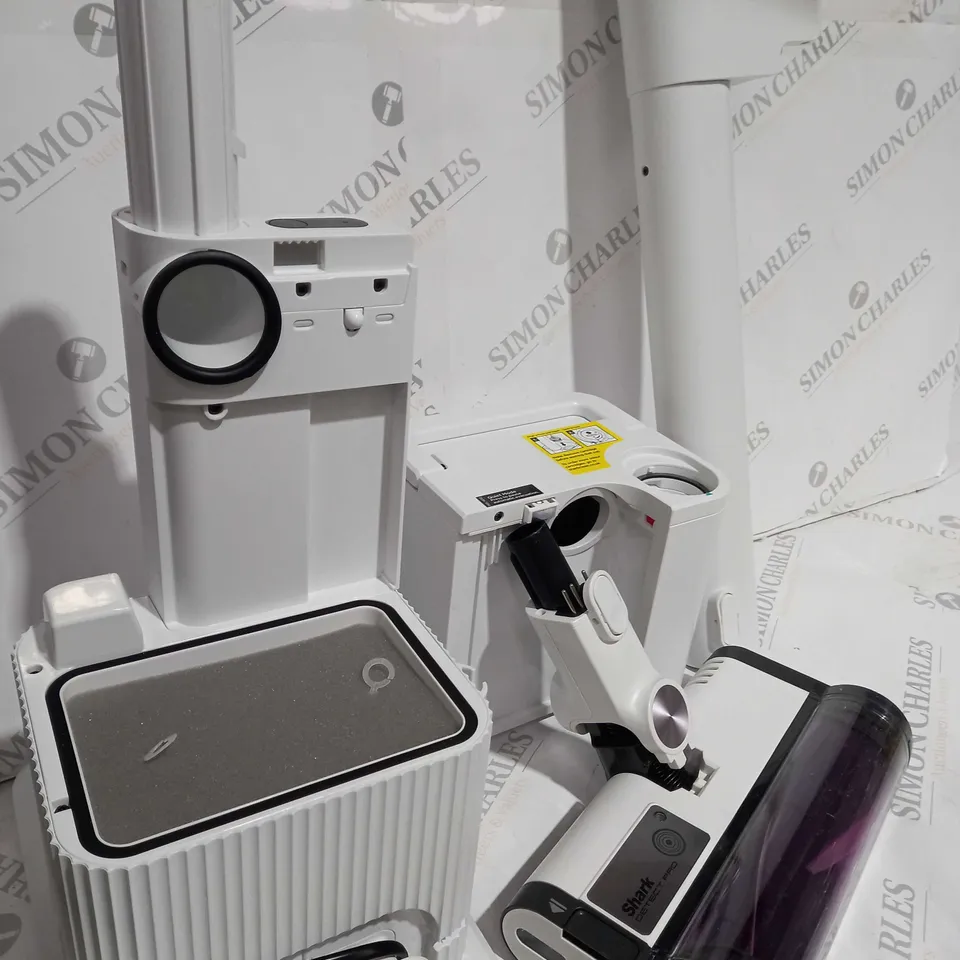 BOXED SHARK DETECT PRO 1.3L AUTO EMPTY VACUUM CLEANER IW3510UK