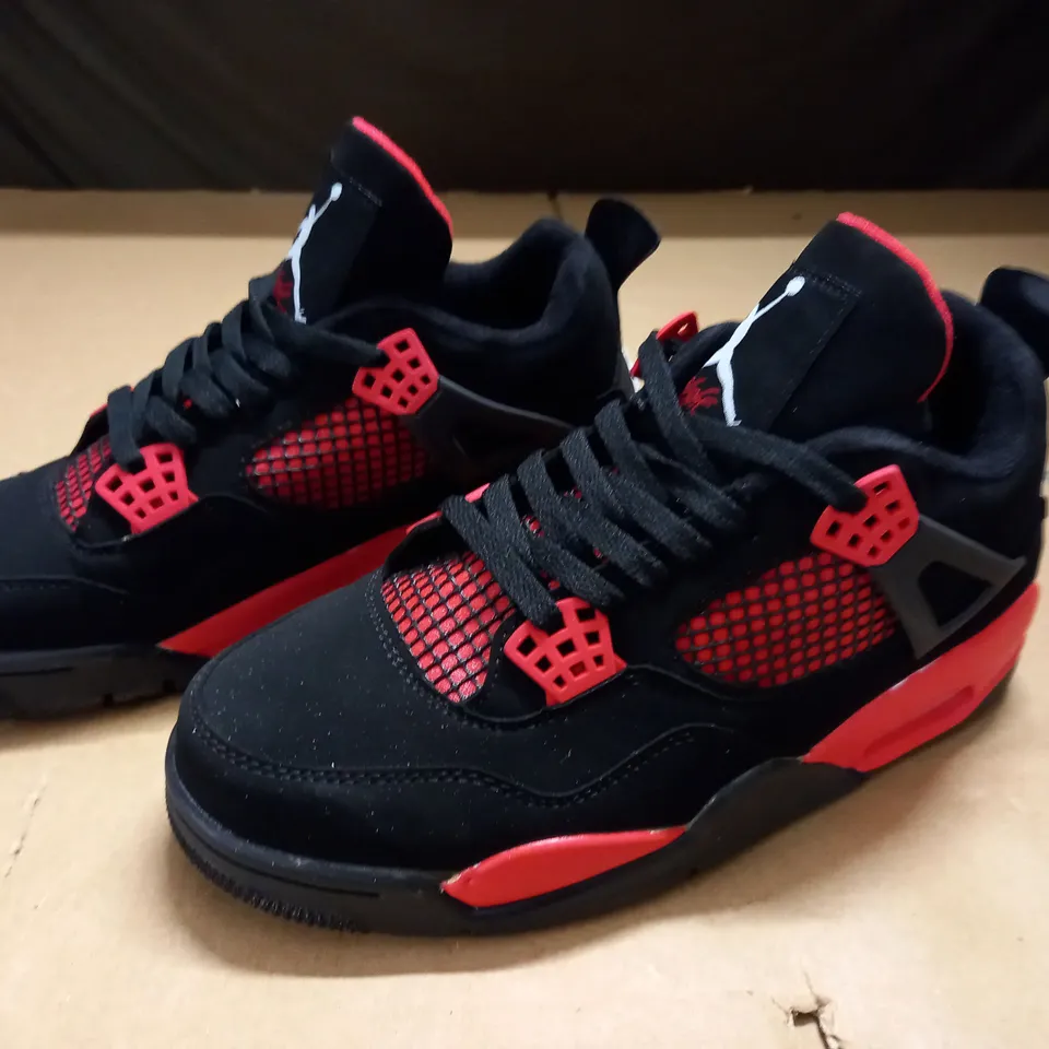PAIR OF AIT JORDAN 4 RETRO TRAINERS IN BLACK/RED - UK 7