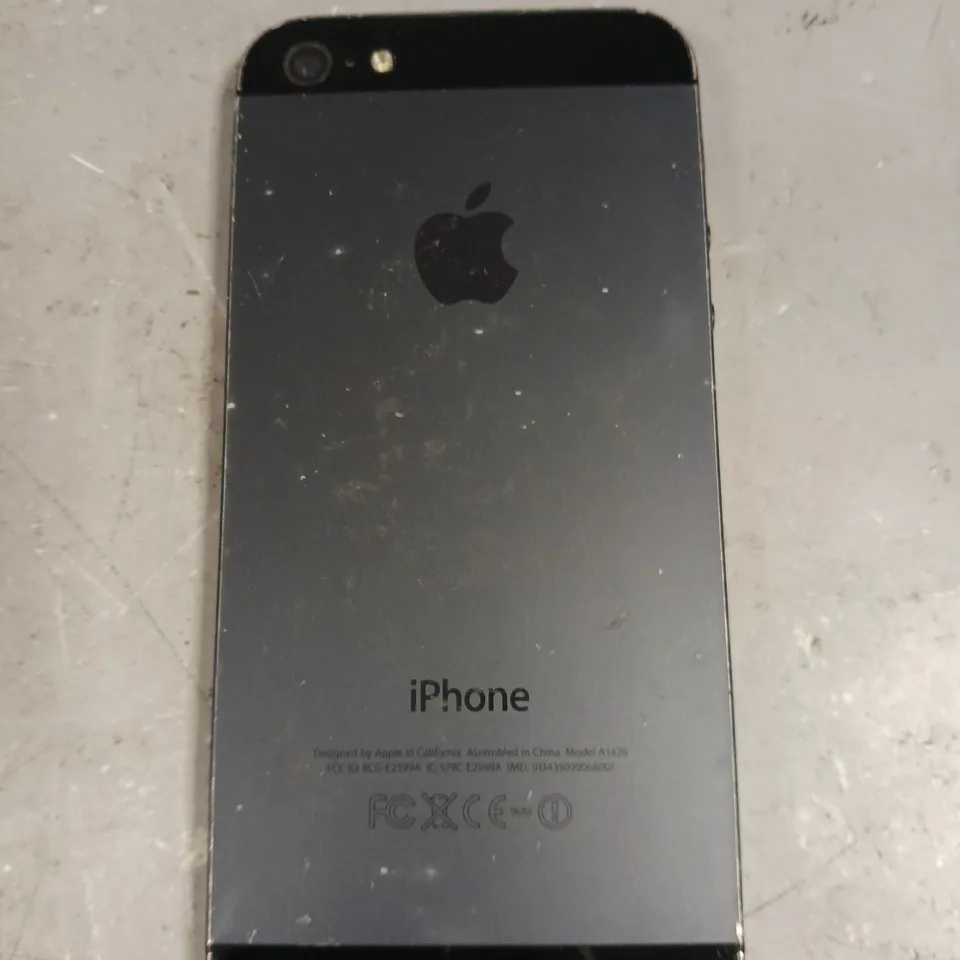 APPLE IPHONE 5 SMARTPHONE (A1428)