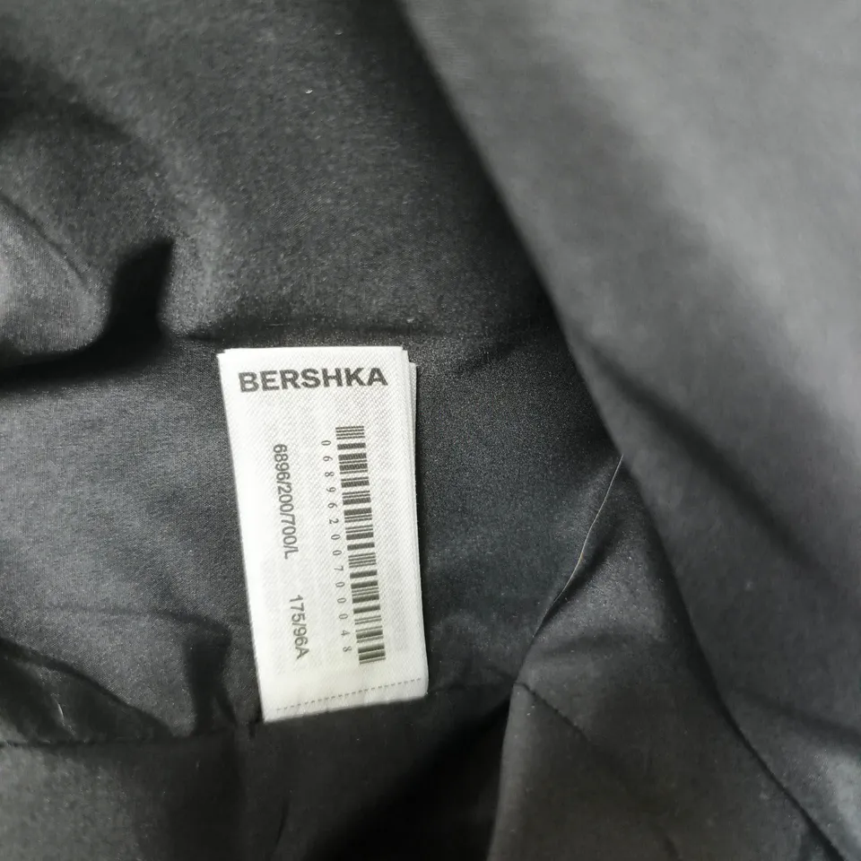 BERSHKA BROWN WOOL-BLEND COAT, DOUBLE-BREASTED WITH BELT – CHOCOLATE SIZE 16