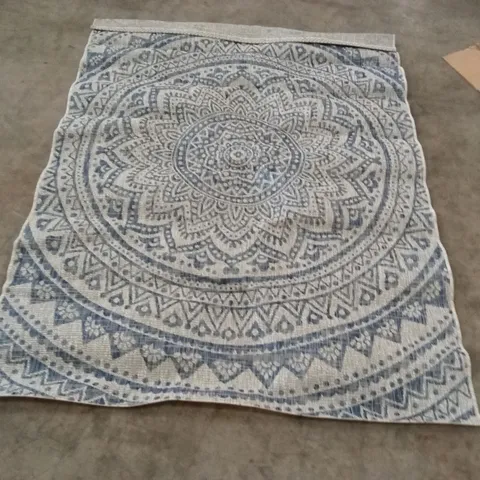 MANDALA-PATTERNED RUG IN BLUE AND GREY 230X160CM