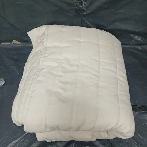 CUT VELVET LUXE BEDSPREAD THROW - CHAMPAGNE