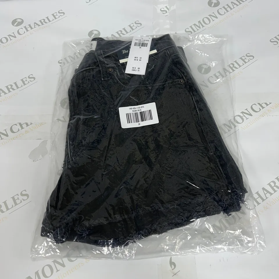 ABERCROMBIE&FITCH HIGH RISE JEANS IN BLACK SIZE 28