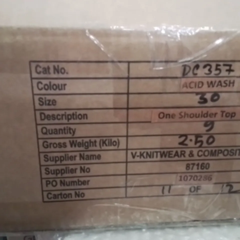 BOX CONTAINING APPROXIMATELY 9 BRAND NEW SIMPLY BEE ONE SHOULDER TOP ACID WASH SIZE UK 30