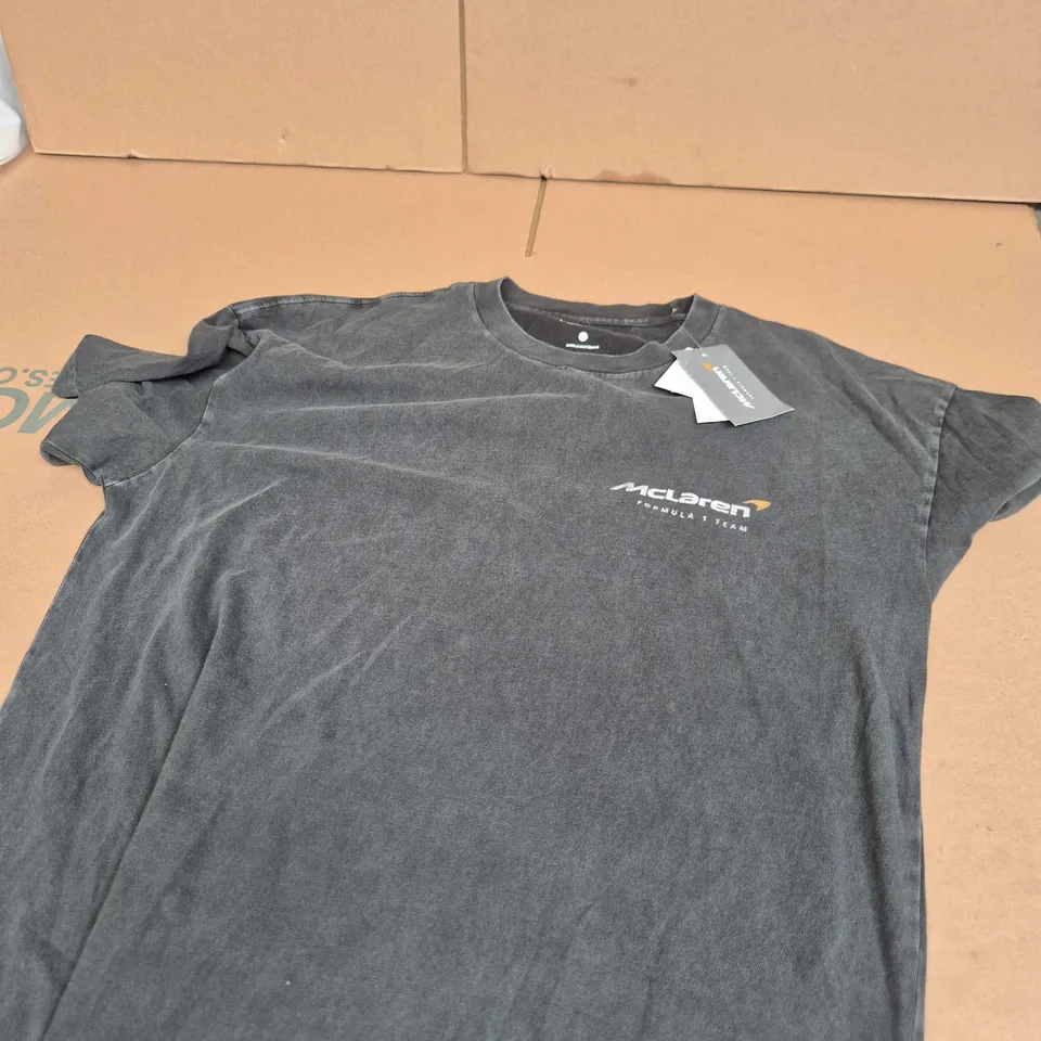 MCLAREN FORMULA 1 TEAM T-SHIRT – UK XL