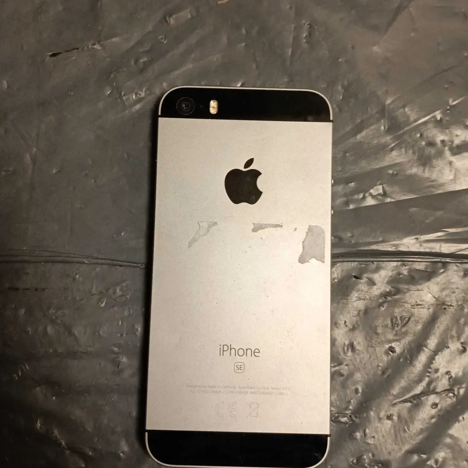 APPLE IPHONE SE A1723