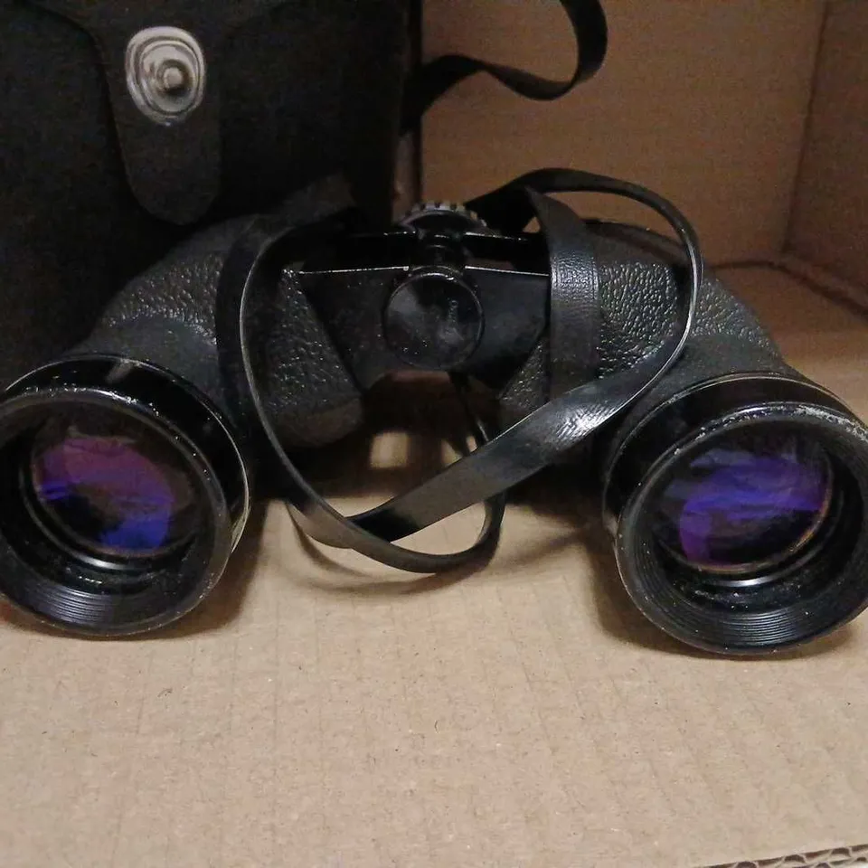 VINTAGE BOOTS ASCOT 7X35 BINOCULARS – JAPAN, WITH CARRY CASE