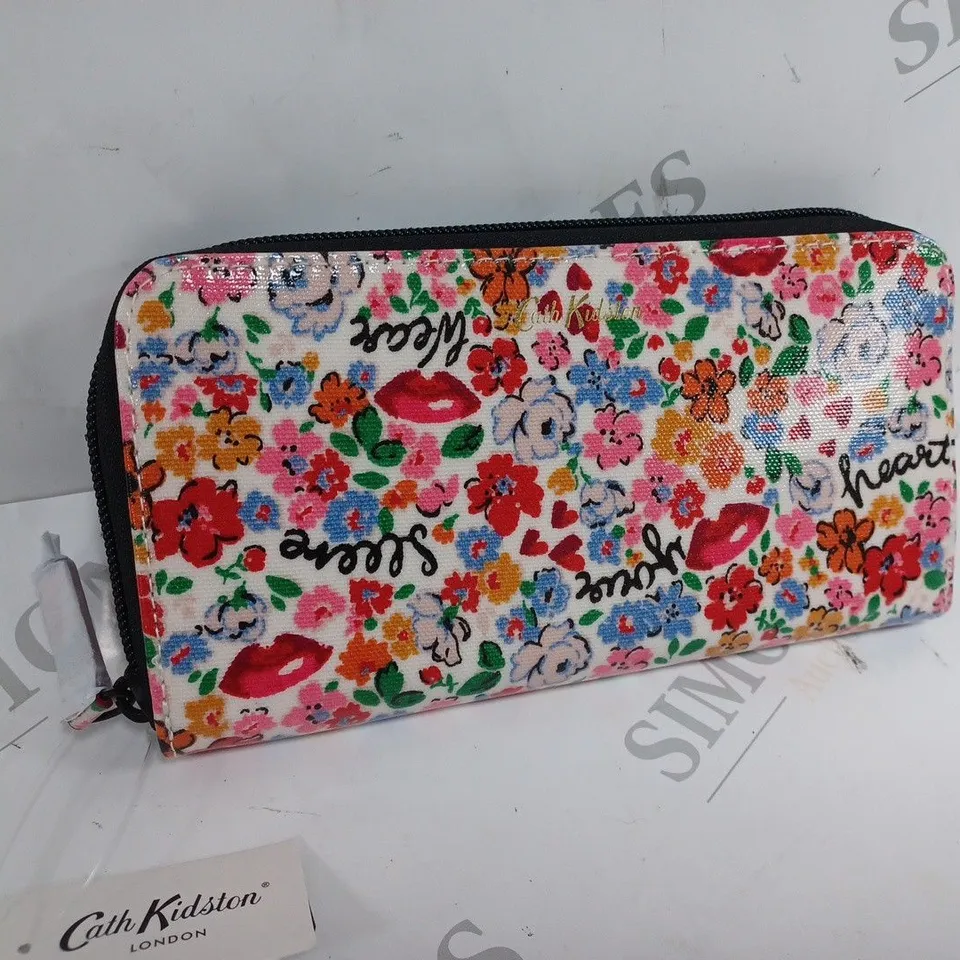 CATH KIDSTON BRAVE SOUL CONTINUAL ZIP WALLET 