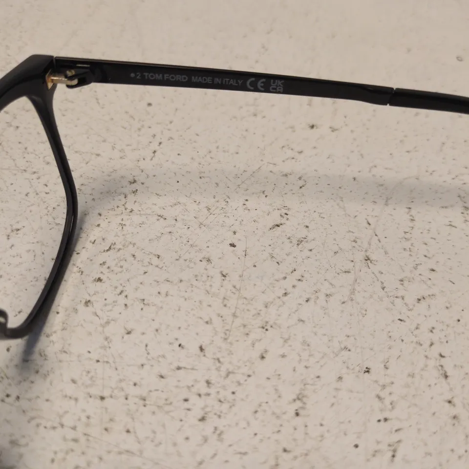 TOM FORD EYEGLASSES – BLACK RECTANGULAR FRAME, MADE IN ITALY