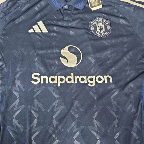 ADIDAS MANCHESTER UNITED AWAY TOP 2024/25 SIZE 2XL