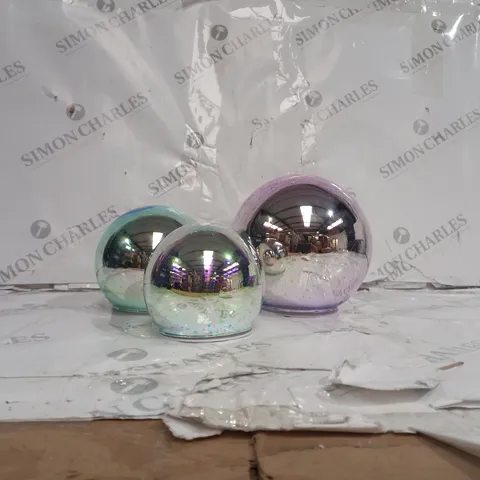 BUNDLEBERRY BY AMANDA HOLDEN SET OF 3 INFINITY SPHERES - GUNMETAL