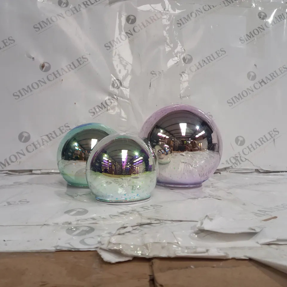 BUNDLEBERRY BY AMANDA HOLDEN SET OF 3 INFINITY SPHERES - GUNMETAL
