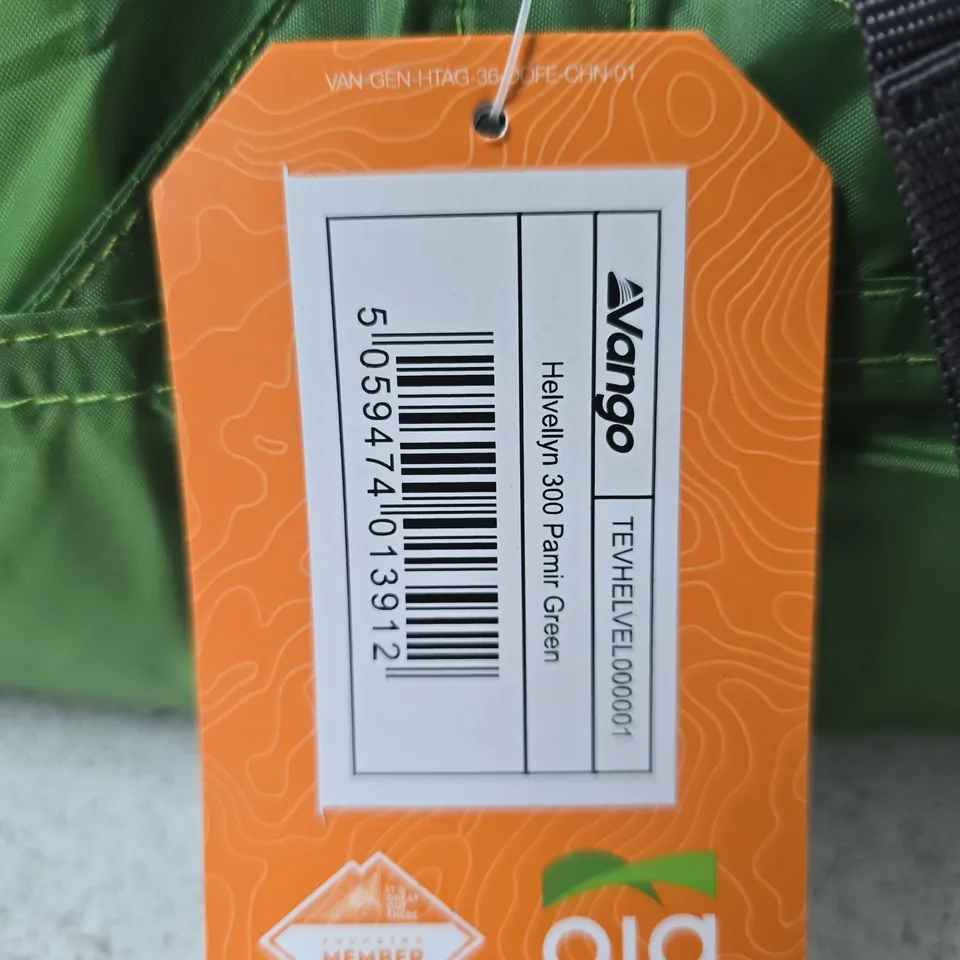 VANGO HELVELLYN 300 TENT – GREEN, 3 PERSON, SEMI-GEODESIC