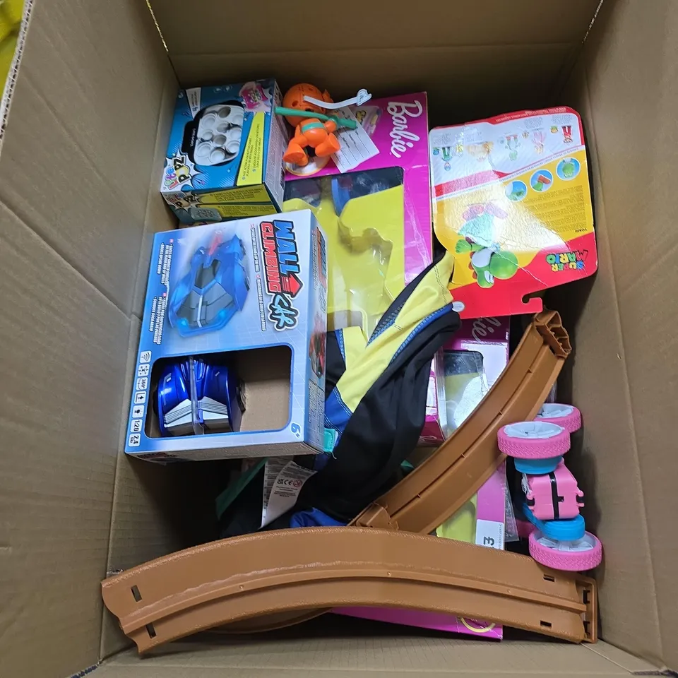 BOX OF APPROXIMATELY 10 ASSORTED TOYS INCLUDING WALL CLIMBING CAR , SUPER MARIO YOSHI FIGURE AND FARTING NINJA