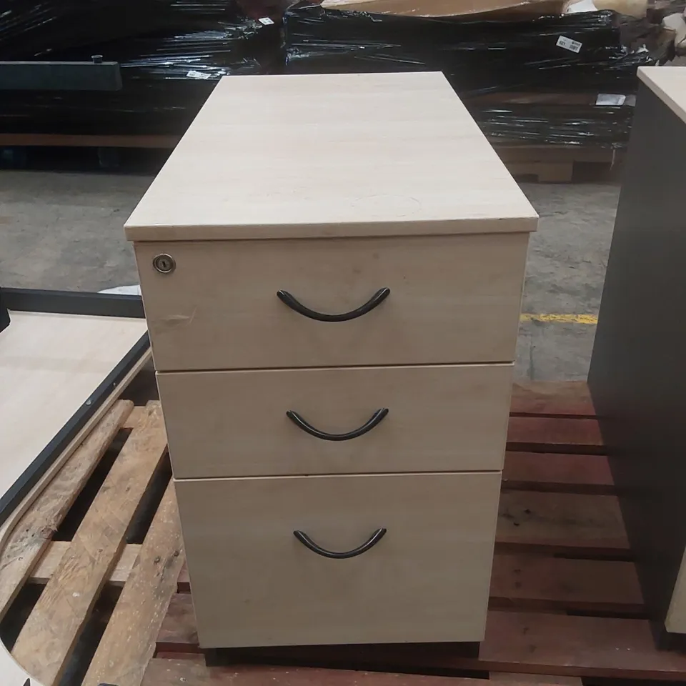 3-DRAWER WOODEN FILING CABINET