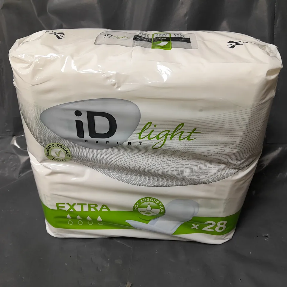 9 PACKS OF ID EXPERT LIGHT EXTRA - PACK OF 28