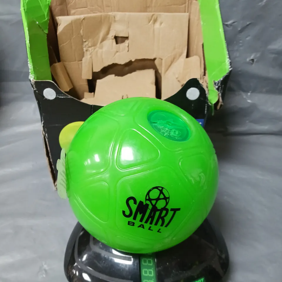 SMART BALL INDOOR SOCCER BOT