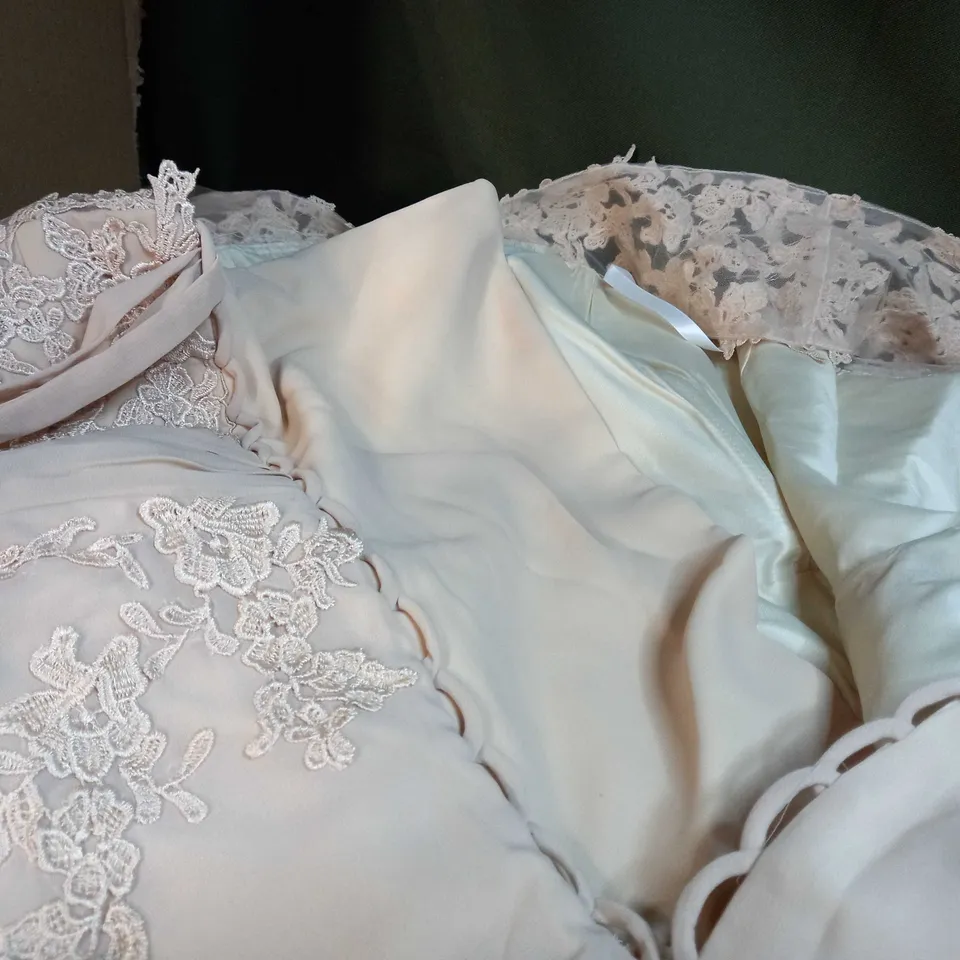 DESIGNER NUDE/LACE DETAIL CORSET BACK BRIDESMAID/OCCASION GOWN