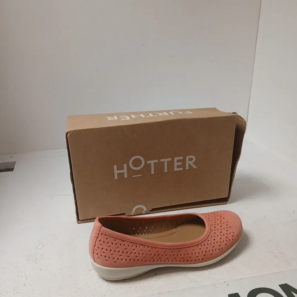 HOTTER WOMEN'S PINK PERFORATED LIVVY II BALLET FLAT, UK 5.5
