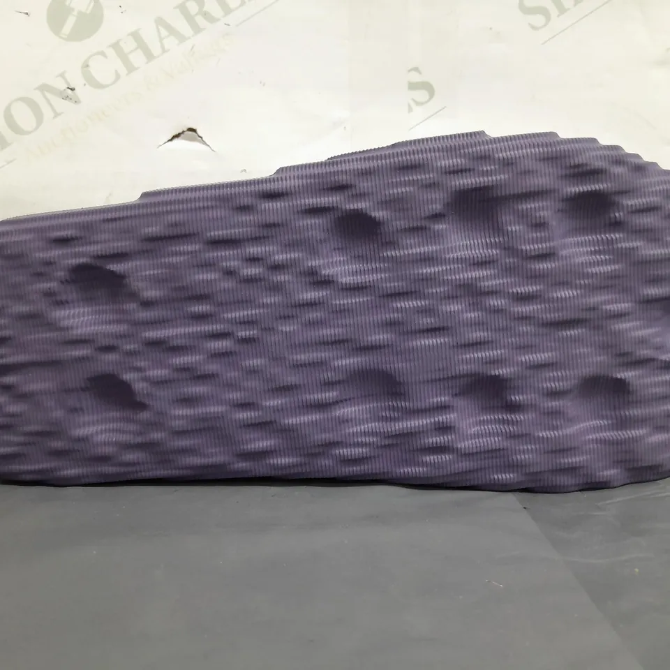 PAIR OF ADIDAS ADILETTE 22 SLIDERS IN PURPLE UK SIZE 9