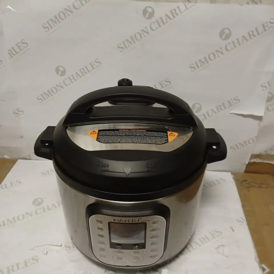 INSTANT POT DUO NOVA ELECTRIC PRESSURE COOKER