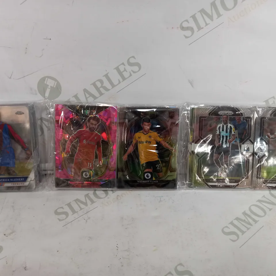 SMALL BOX OF APPROX COLLECTABLE FOOTBALL TRADING CARDS 