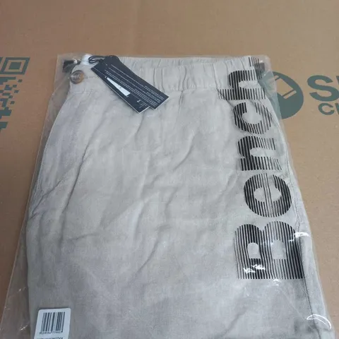 BENCH SAND SHORTS SIZE 38