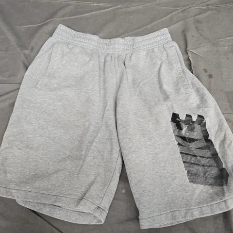 NIKE MEN'S SHORTS – GREY, DRAWSTRING, SIZE M