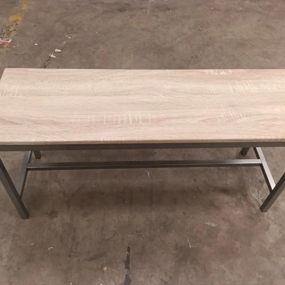 DESIGNER WOODEN TV STAND