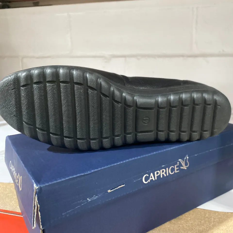 BOXED PAIR OF CAPRICE BLACK NAPPA SHOES SIZE 7.5