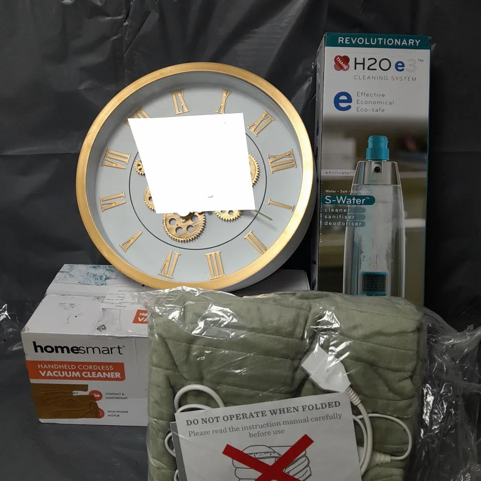 CAGE OF APPROXIMATELY 10 ASSORTED HOUSEHOLD ITEMS TO INCLUDE - COZEE HOME HEATED THROW - CLOCK - HANDHELD VACUUM CLEANER - ETC - COLLECTION ONLY