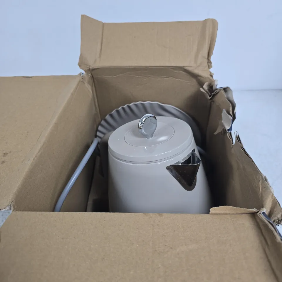 DELONGHI ECLETTICA KETTLE - BEIGE